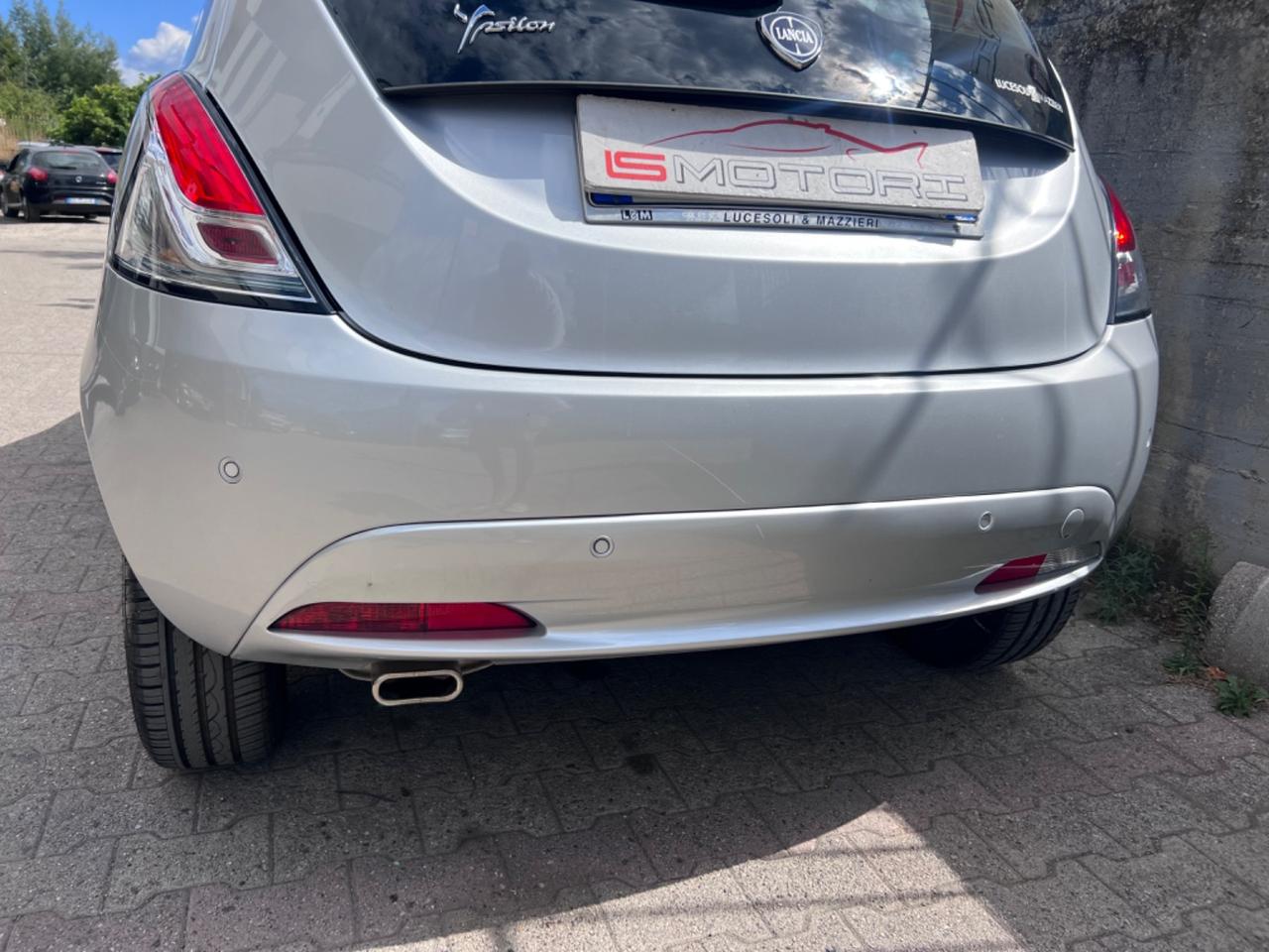 Lancia Ypsilon 1.2 69 CV 5 porte GPL Ecochic Gold