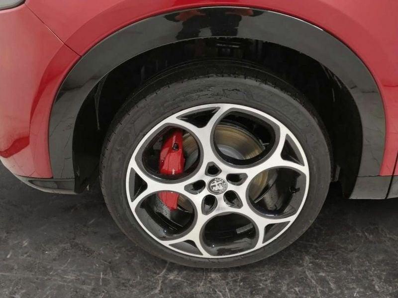 Alfa Romeo Tonale 1.3 phev Sprint Q4 280cv at6