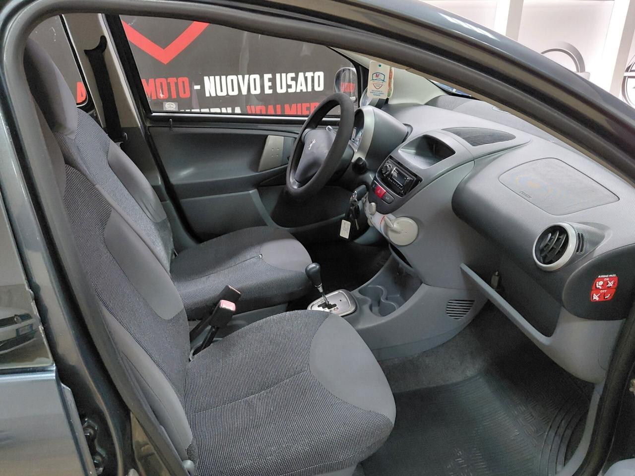 Peugeot 107 1.0 68CV 5p. Cambio automatico