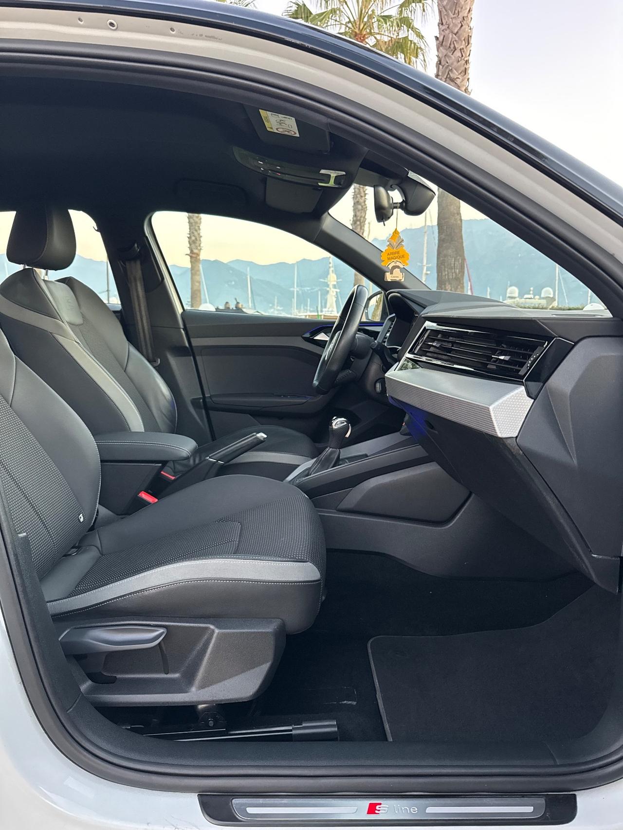 Audi A1 SPB 35 TFSI S tronic line edition