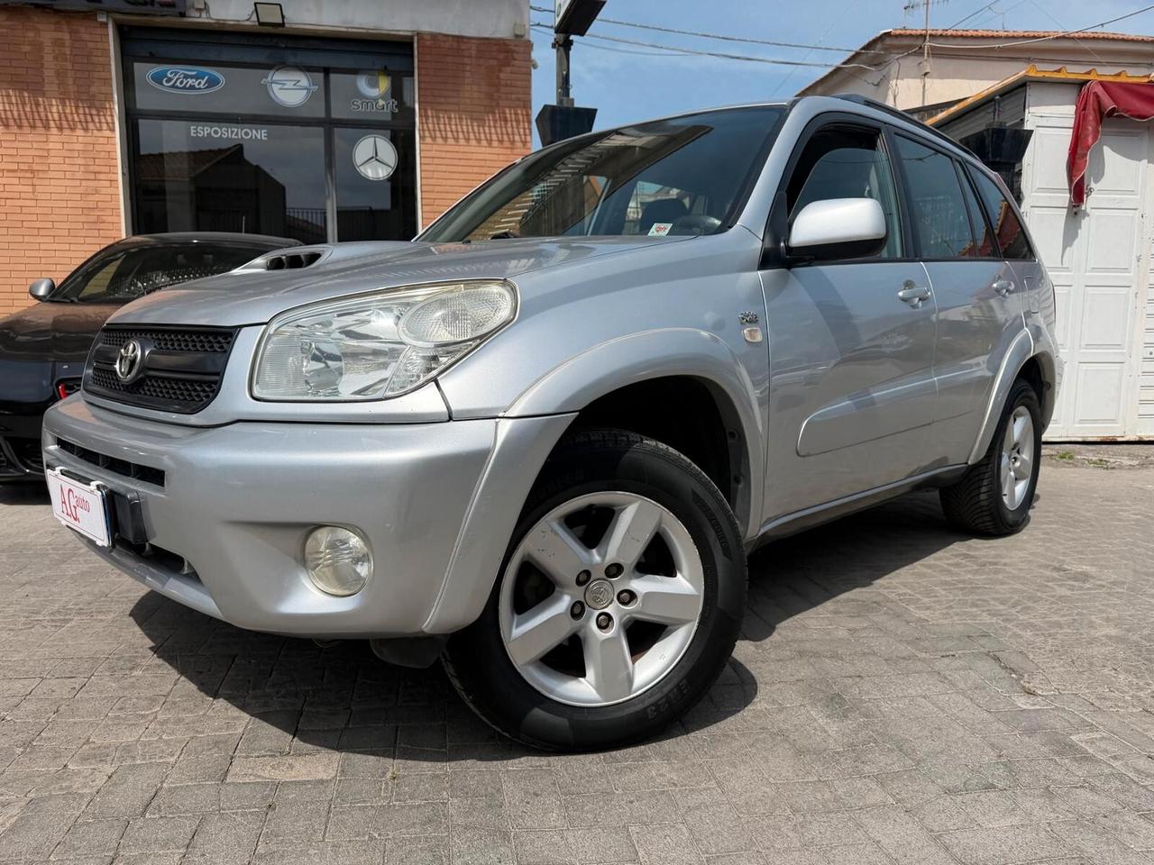 Toyota RAV 4 RAV4 2.0 Tdi D-4D cat 5 porte Sol