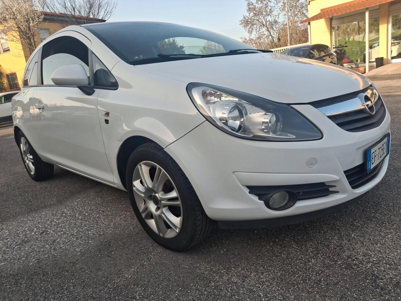 Opel Corsa 1.3 CDTI 75CV.-DIESEL-NEOPATENTATI-