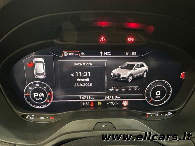 AUDI Q2 30 TDI S tronic Identity Black