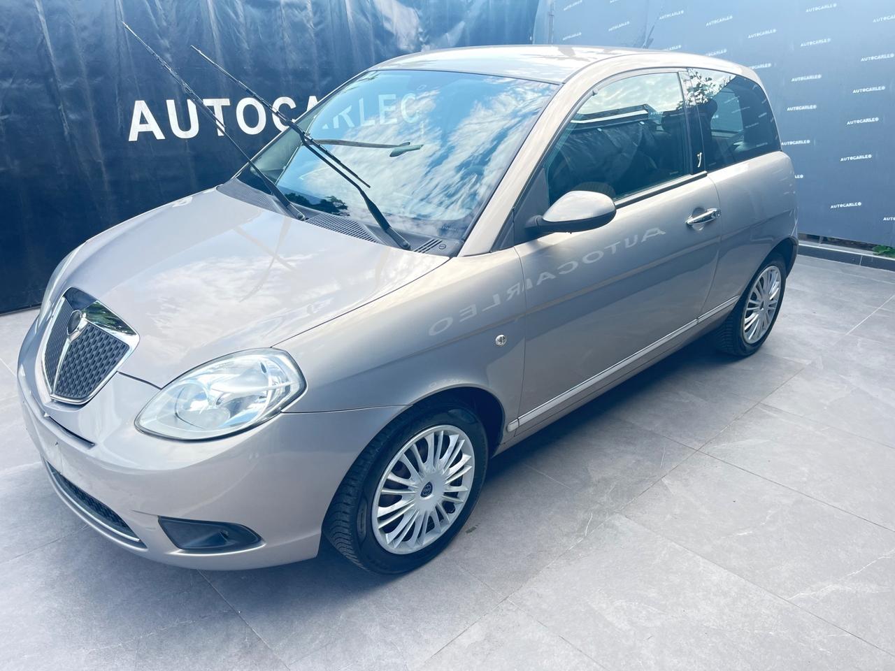 Lancia Ypsilon 1.2 benzina “perfetta”