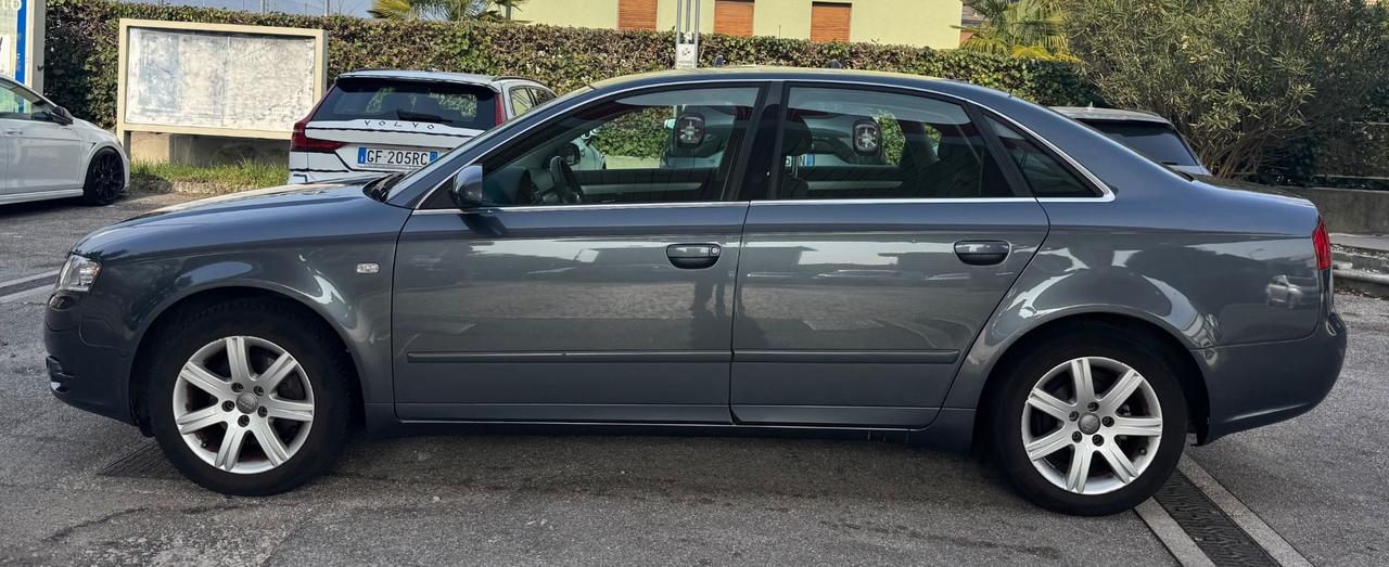 Audi A4 2.0 16V TDI Sport