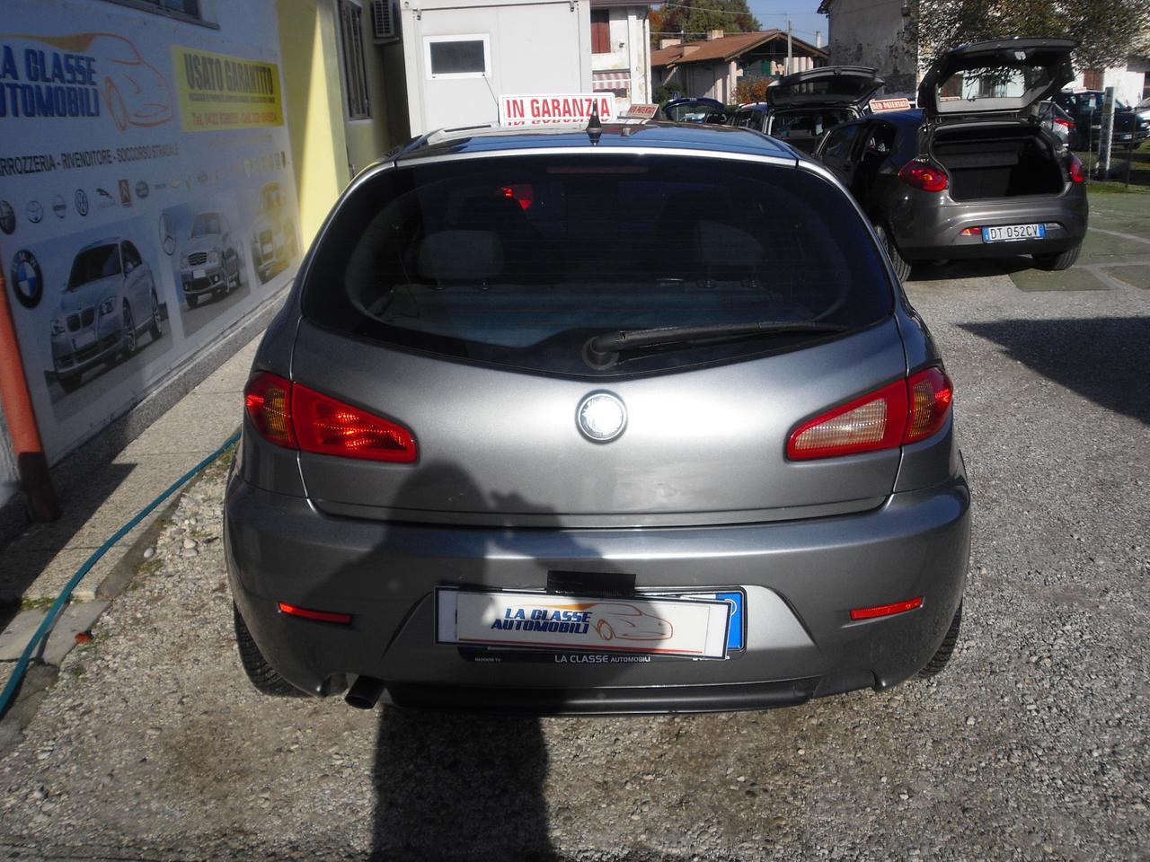 Alfa Romeo 147 1.9 JTD (120) 5 porte Progression