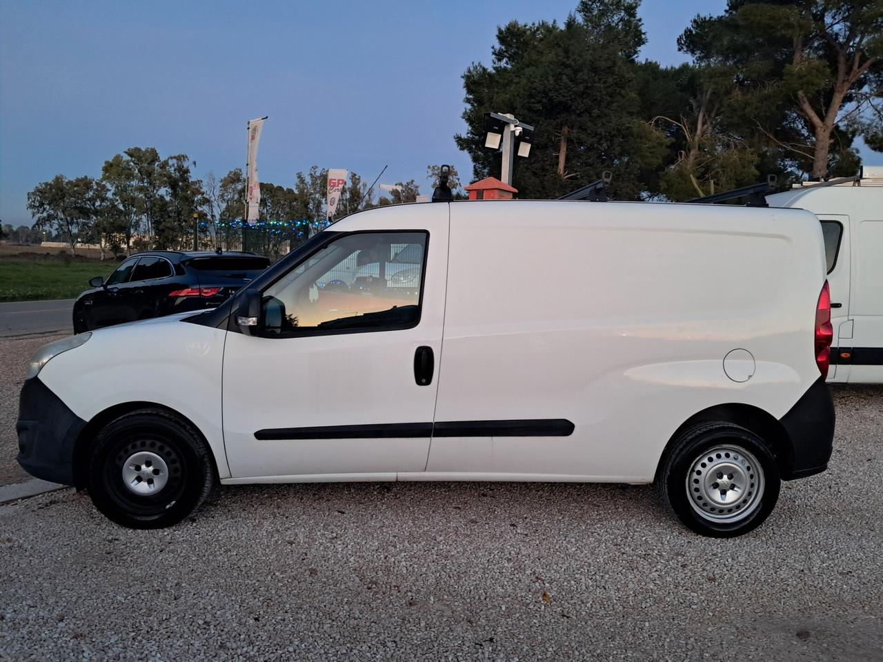 Opel Combo MAXI 1.3 MJT 90CV ATTREZZATO