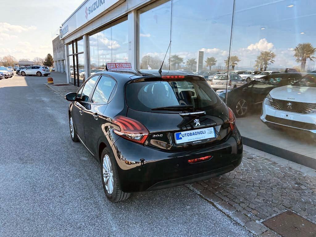 Peugeot 208 ACTIVE PureTech 82 5 p. NEOPATENTATI