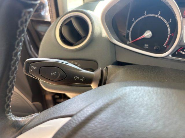 FORD Fiesta 1.2 82 CV 5 porte Titanium