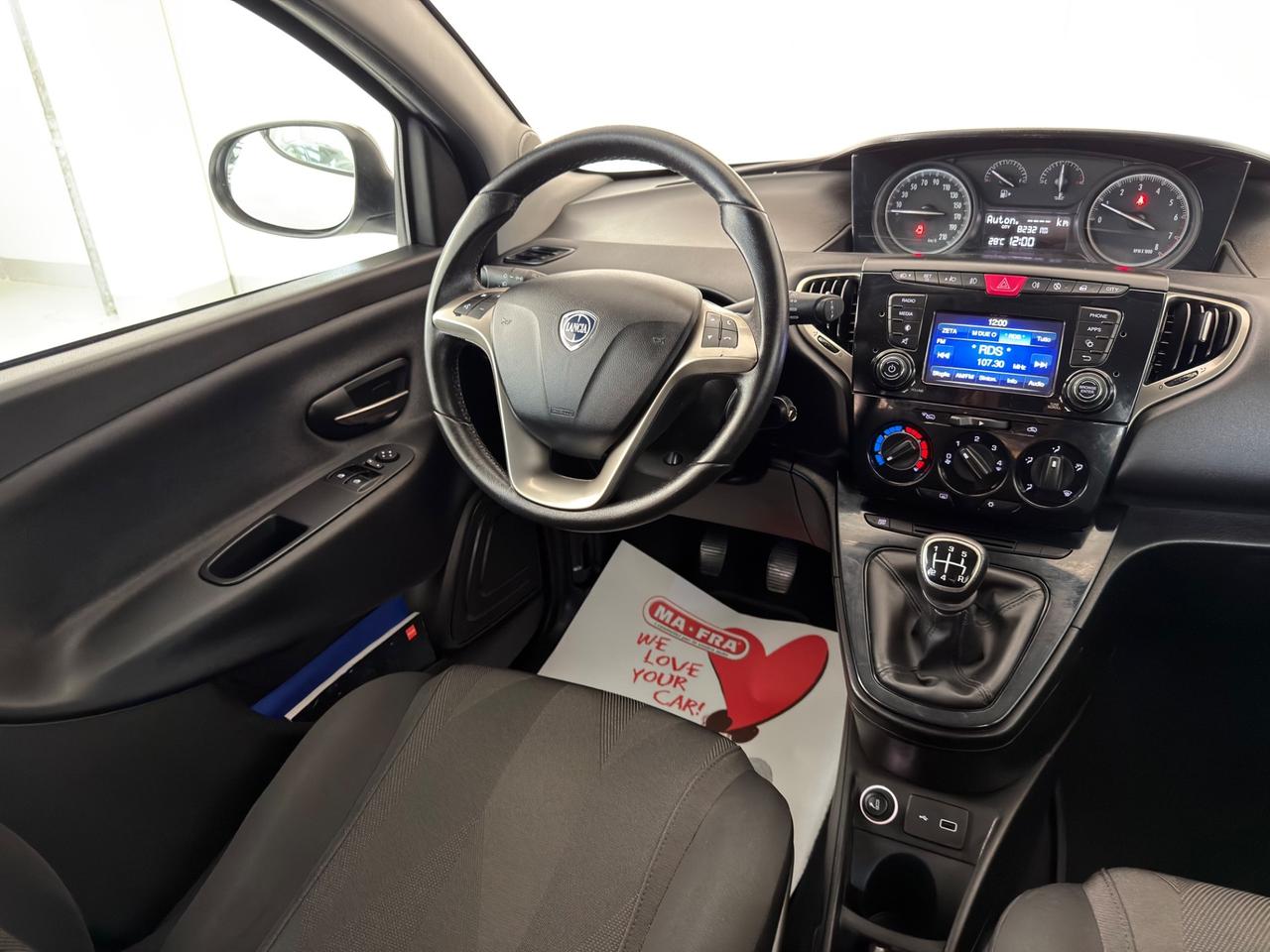 Lancia Ypsilon 1.2 69 CV 5 porte S&S Gold
