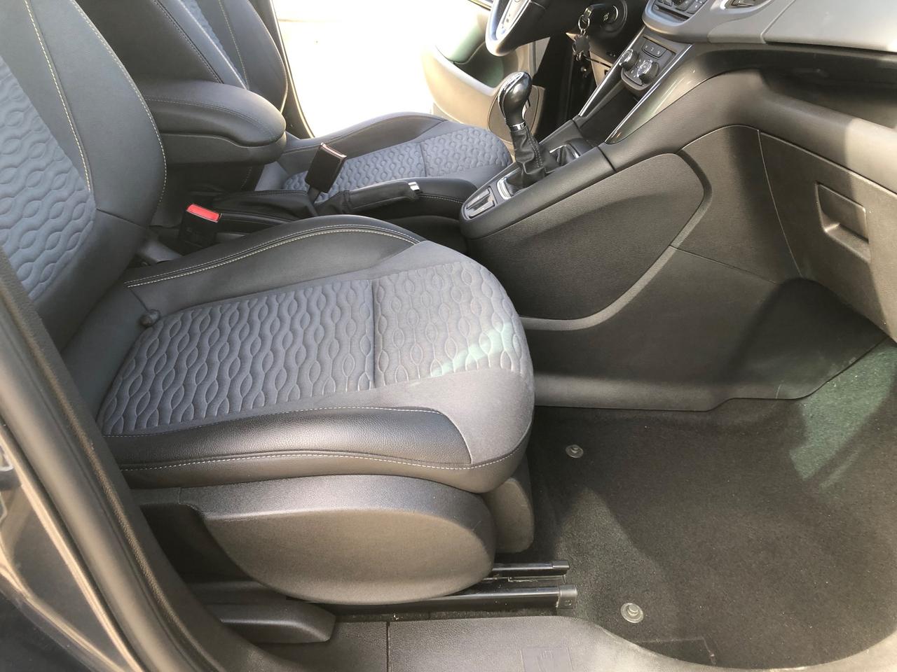 OPEL ZAFIRA TOURER - 7 POSTI - METANO