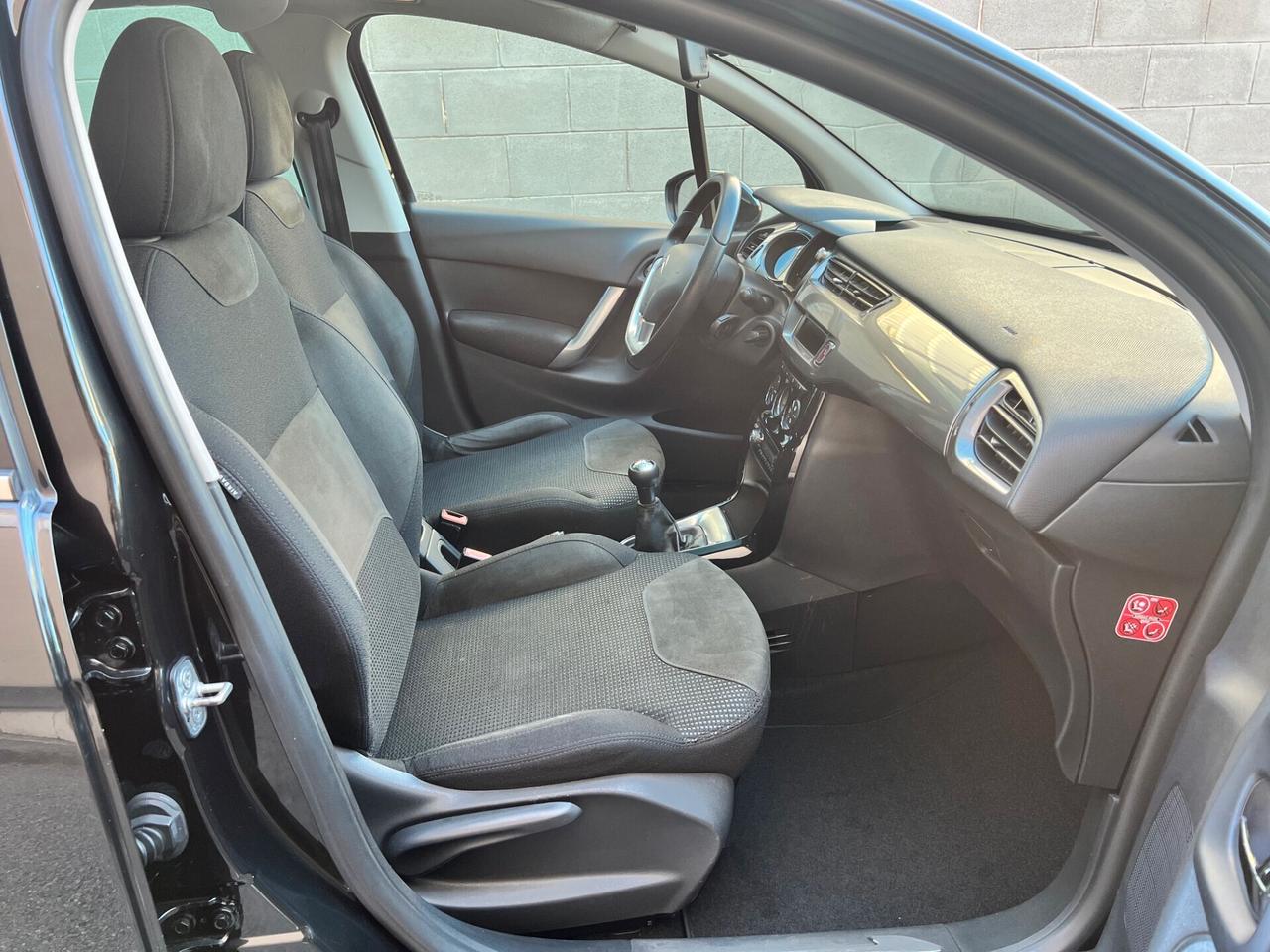 Citroen C3 1.1 60cv Exclusive OK NEOPAT. PDC/CLIMA PERFETTA!