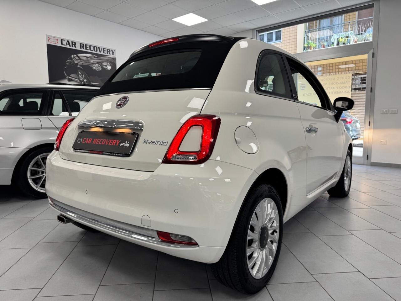Fiat 500 C 1.0 Hybrid Dolcevita Special Edition