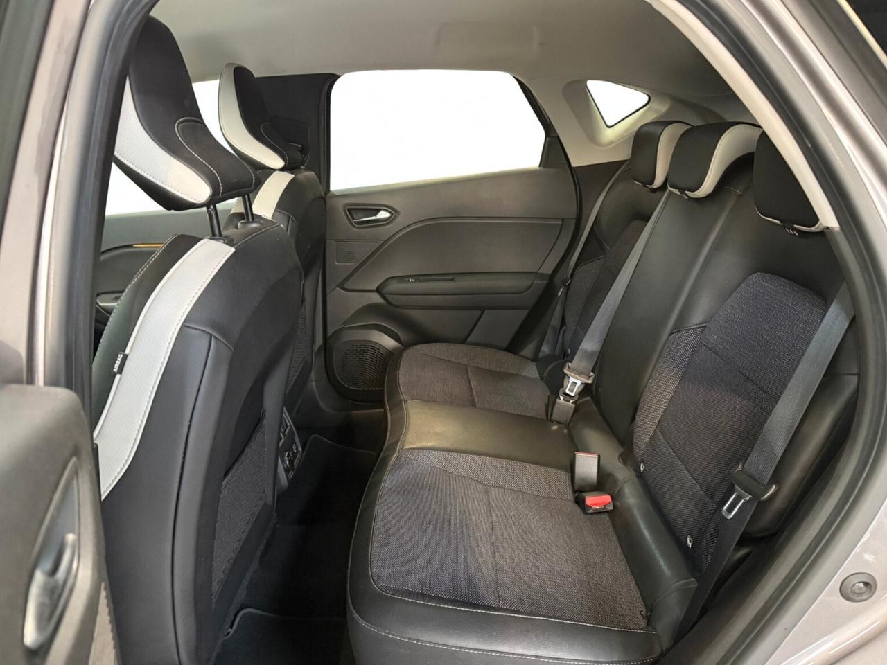 Renault Captur Full Hybrid E-Tech 145 CV Intens