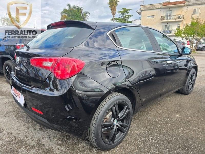 Alfa Romeo Giulietta 1.6JTDm-2 105CV Distinctive