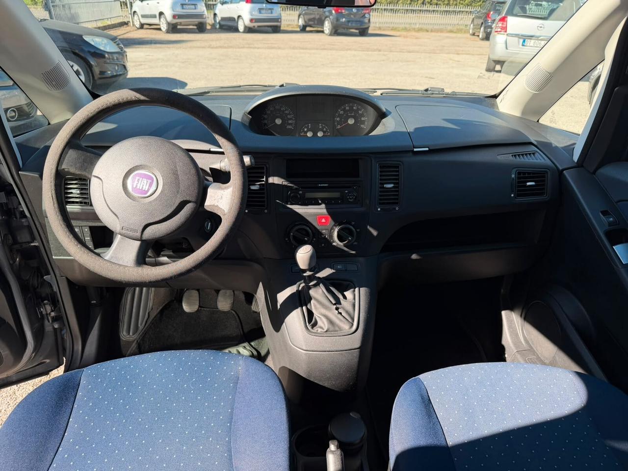 Fiat Idea 1.2 16V BlackLabel