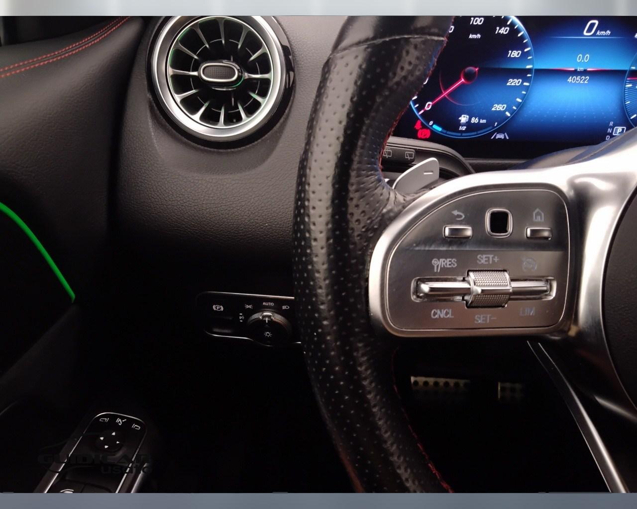 Mercedes-Benz GLB - X247 2019 - GLB 200 Premium auto