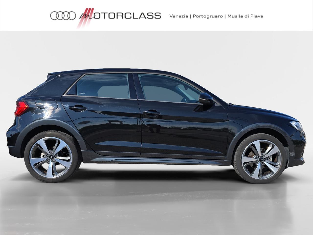 Audi A1 citycarver 35 1.5 tfsi 150cv admired s tronic