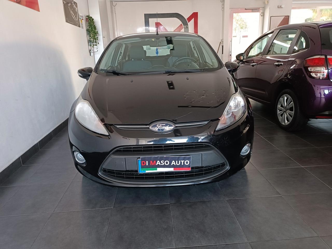 Ford Fiesta 1.4 5 porte Bz.- GPL Titanium