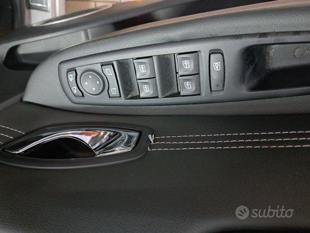 Renault scenic x mod 1.6 dci 7 posti uni pro 2012