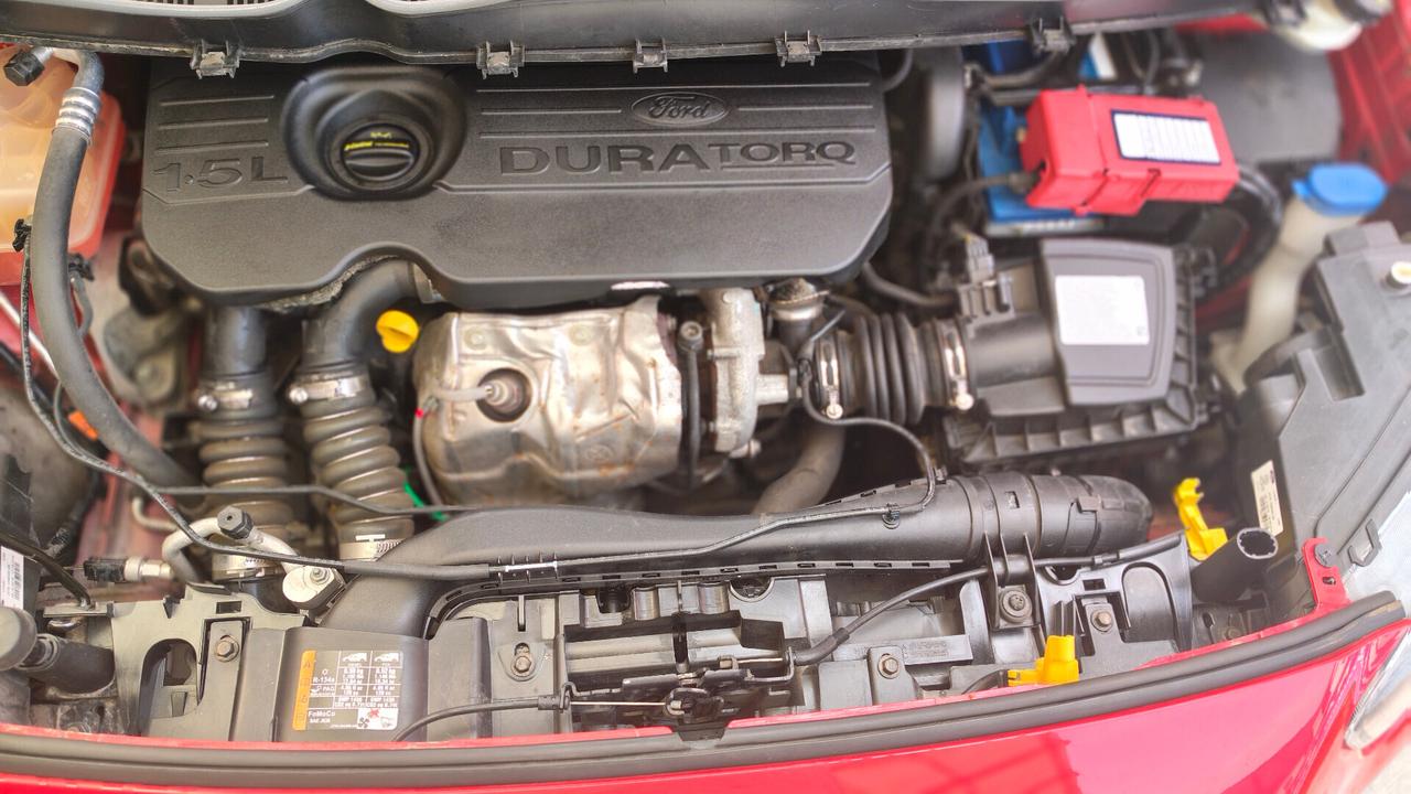 Ford Transit Courier 1.5 TDCi 75CV Titanium