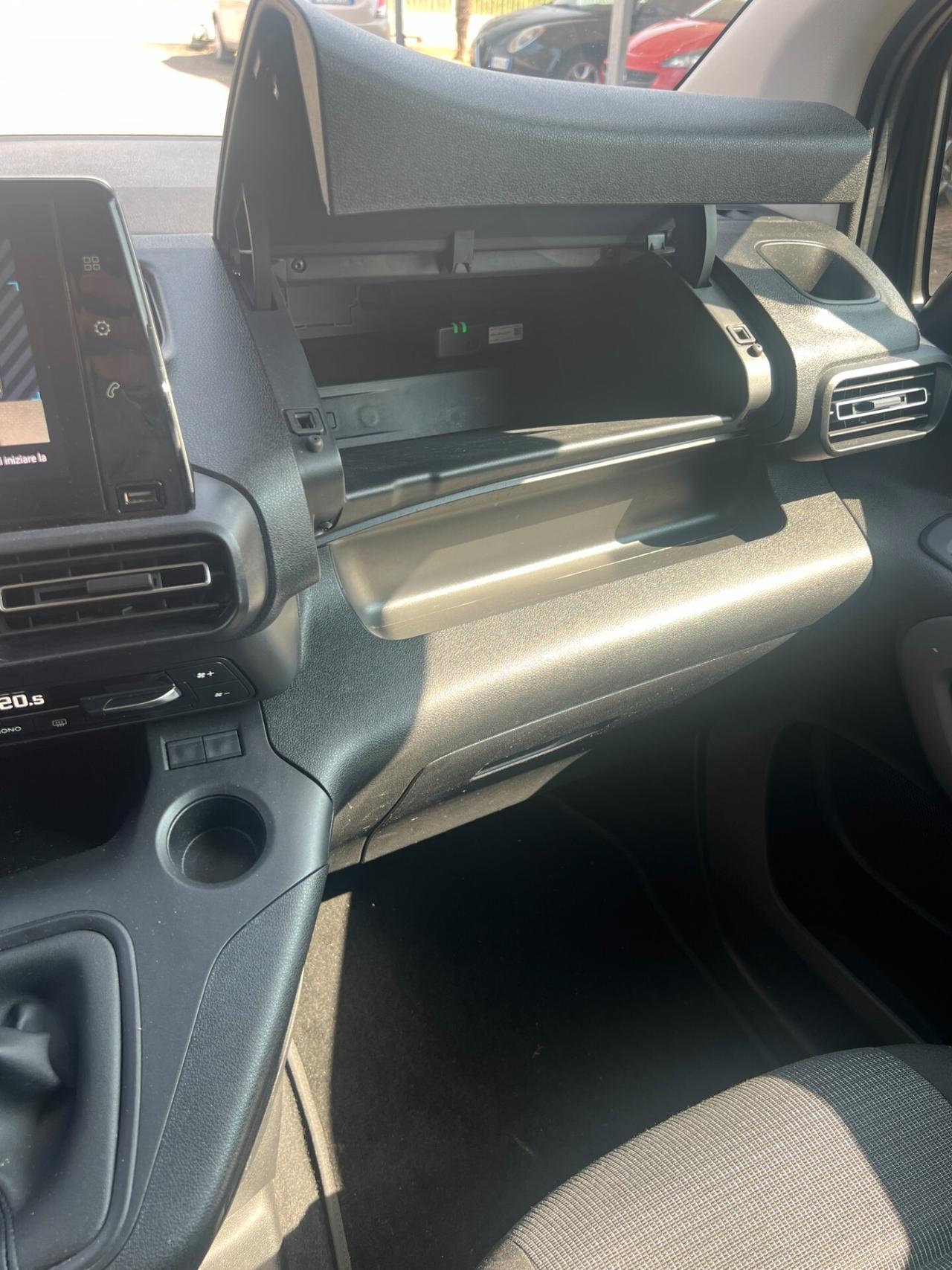Toyota Proace Verso 1.5D L0 D Executive