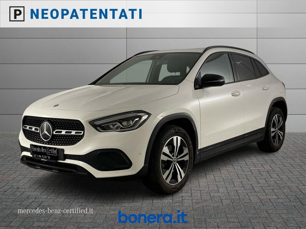 Mercedes GLA 180 180 Sport Plus 7G-DCT