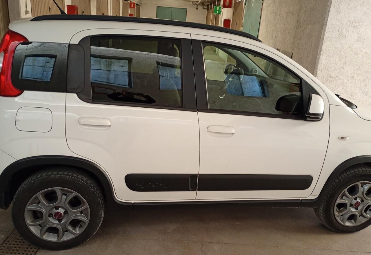 Fiat Panda 1.3 MJT S&S 4x4 gancio traino ELD