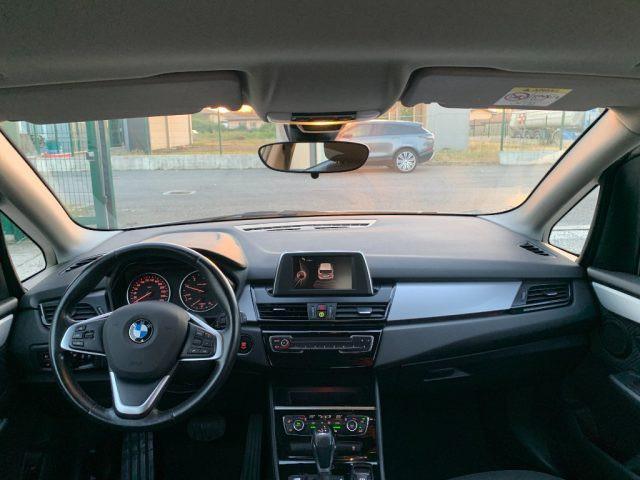 BMW 218 d Active Tourer Advantage