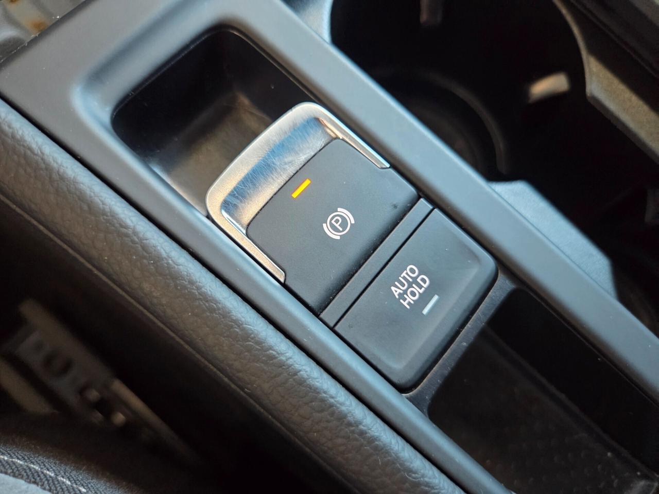 Volkswagen Golf 1.6 TDI 115 CV 5p. R LINE EDITION