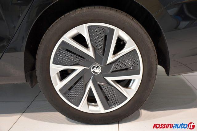 SKODA Superb 2.0 TDI 150 CV DSG STYLE + R18 + ALCANTARA LOUNGE
