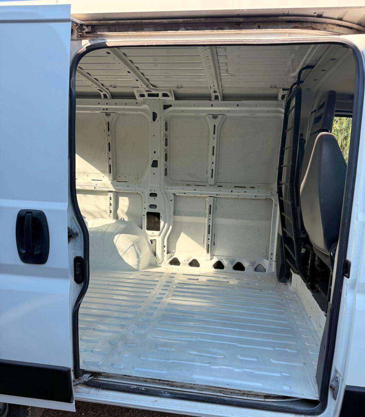 Peugeot Boxer 330 2.2 HDi/100CV PC-TN Furgone PROMO S.ANTONIO