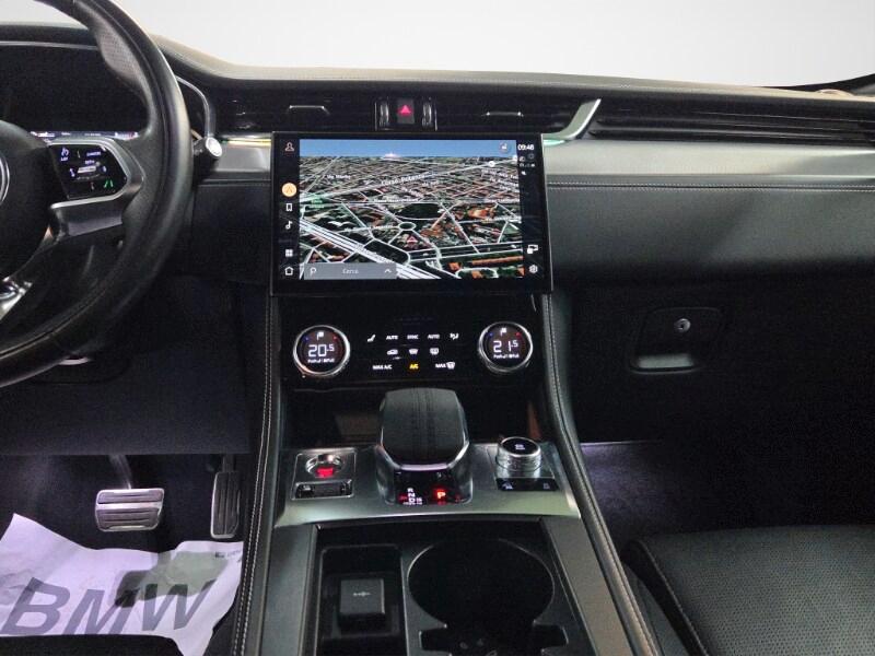 JAGUAR F-Pace (X761) F-Pace 2.0 D 204 CV ...