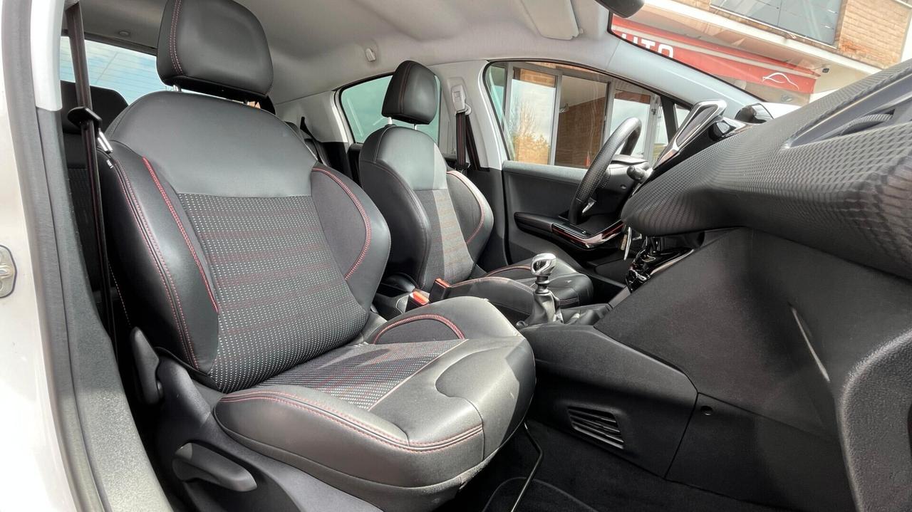 Peugeot 208 HDI GT Line