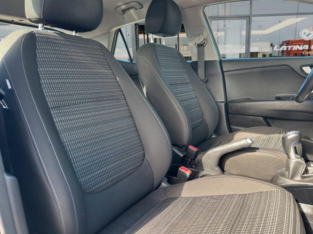 Kia STONIC . ACTIVE BUSINESS CON TELECAMERA E CARPLAY