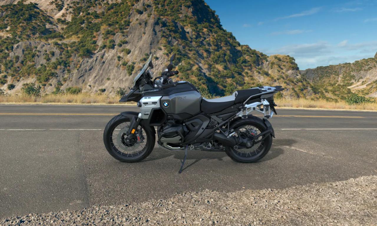 BMW R 1300 GS Adventure Triple Black