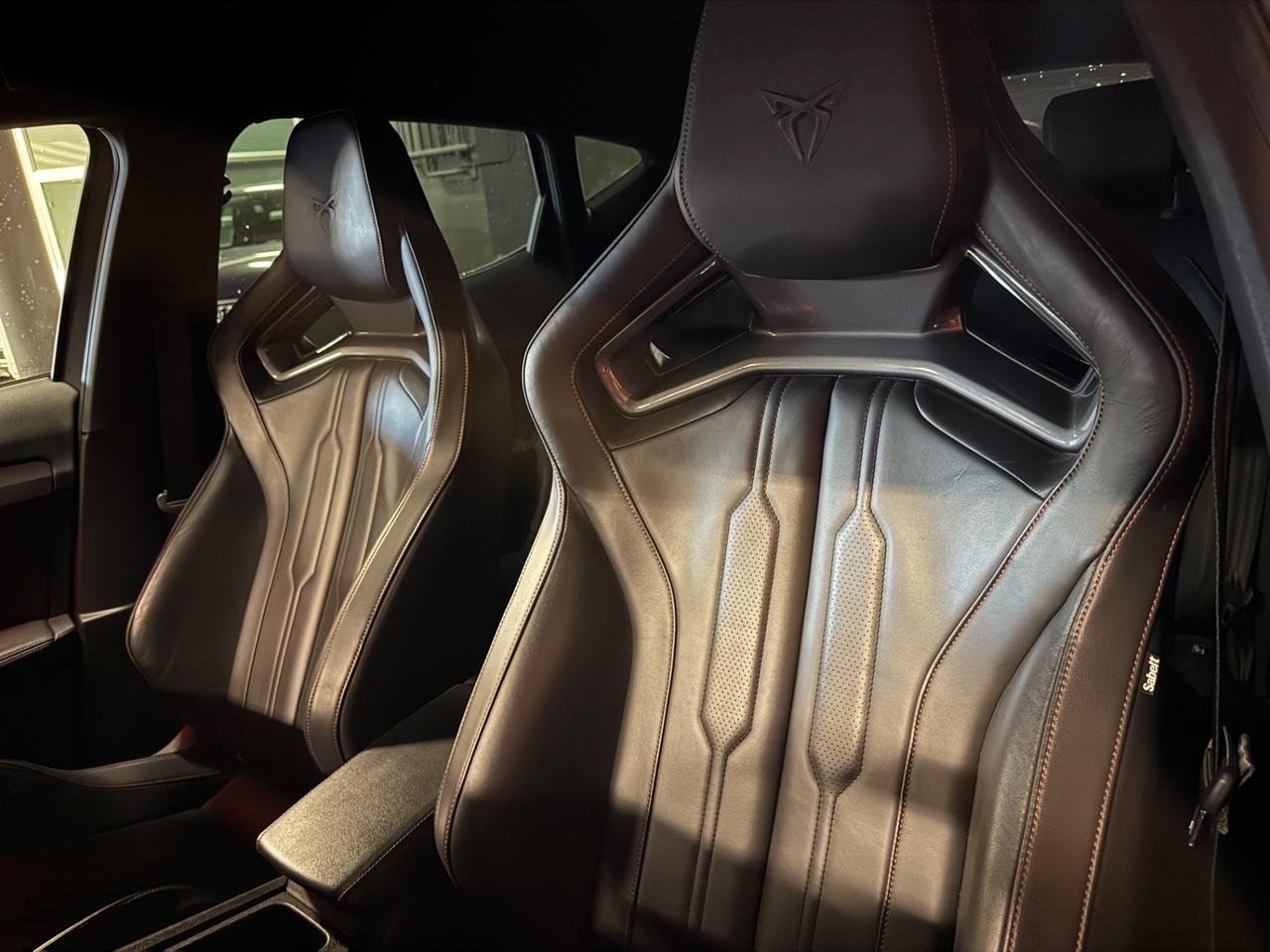 Cupra Formentor 2.5 TSI 4Drive DSG VZ5 Taiga Grey