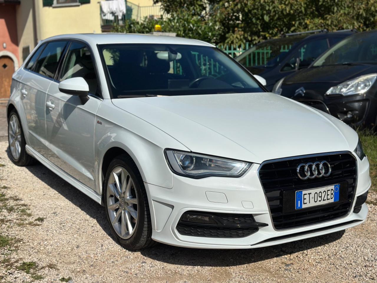 Audi A3 1.6 TDI SLINE KMCERT GARANZ UNICOPR