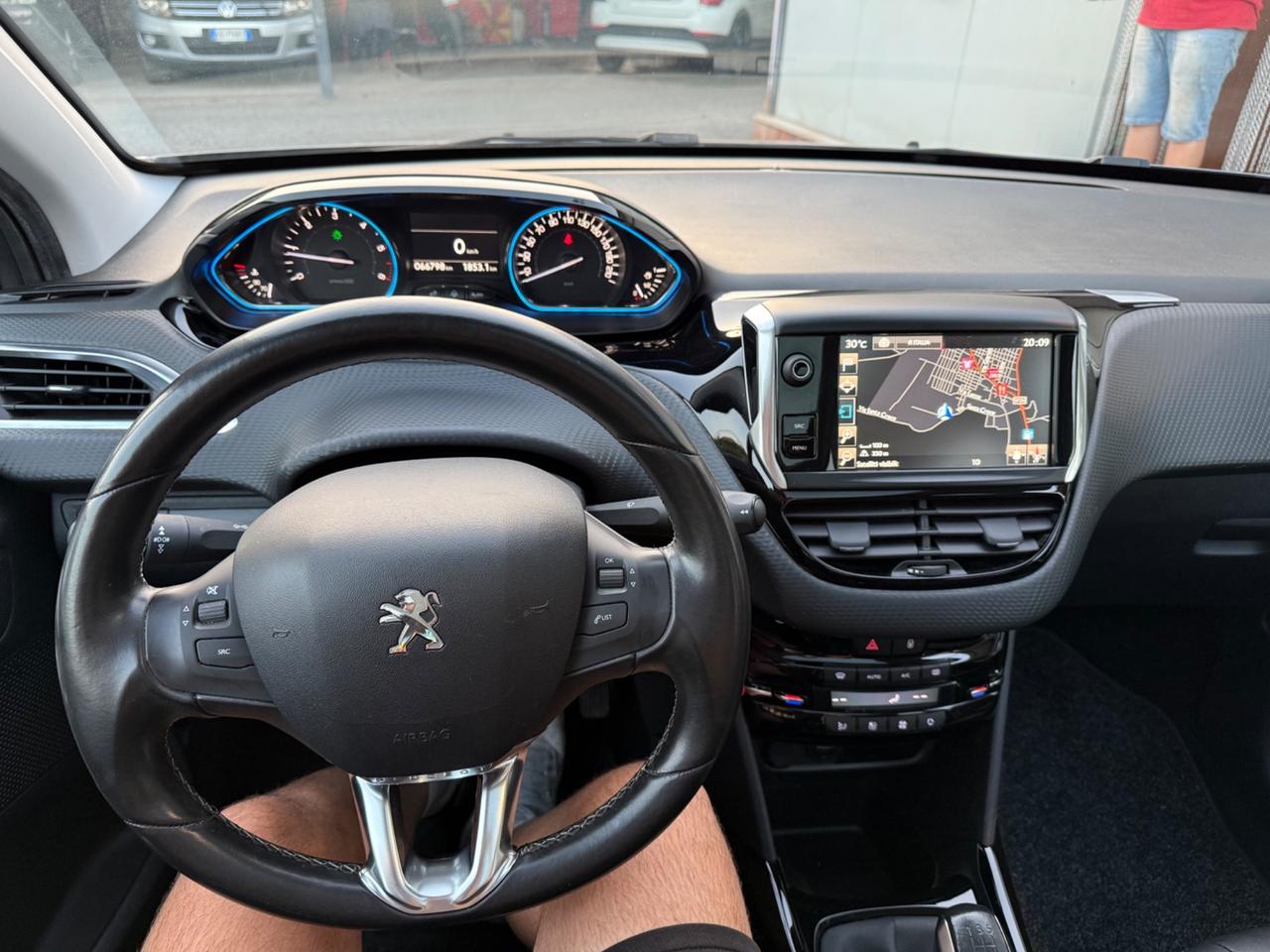 Peugeot 2008 BlueHDi Allure KM CERTIF. FULL OPTIONAL