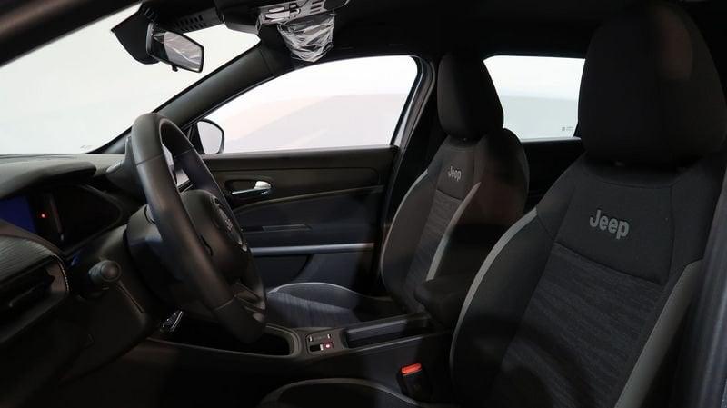 Jeep Avenger e-Hybrid 1.2 MHEV e-Hybrid Turbo Longitude