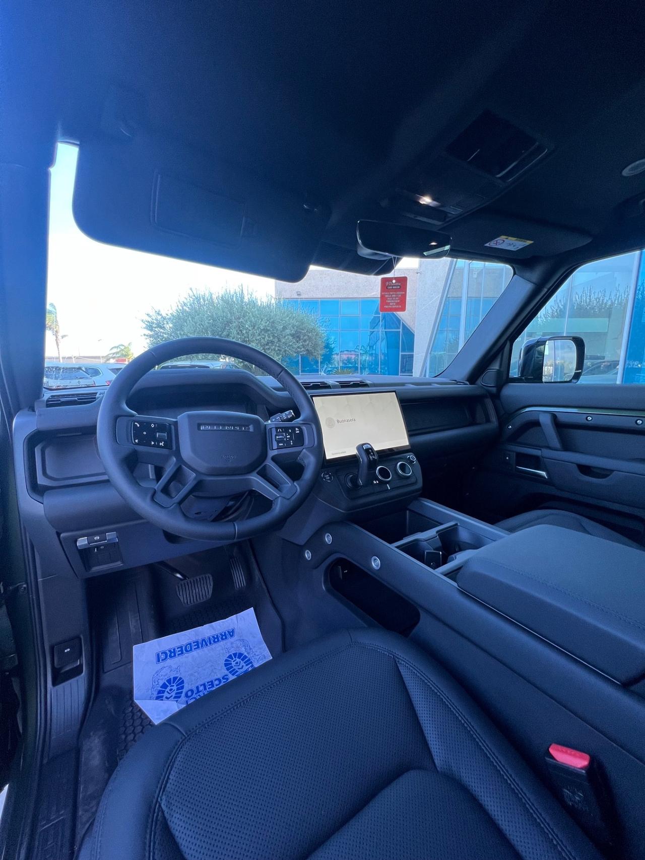 Land Rover Defender 90 3.0D I6 200 CV AWD Auto X-Dynamic SE - possibilità noleggio no scoring