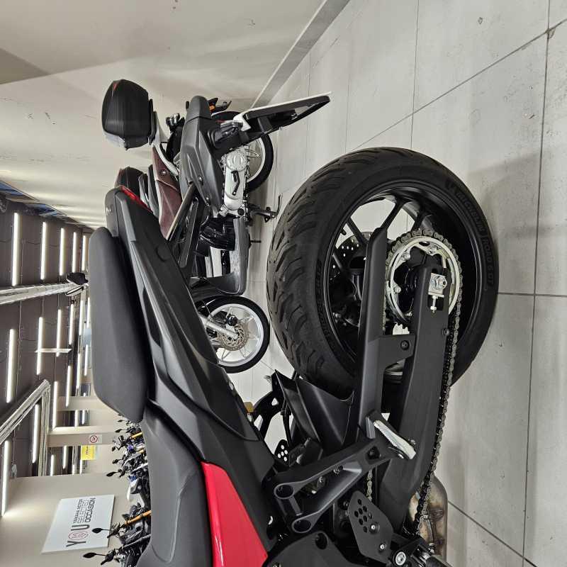 Yamaha Tracer 7 Y-AMT - 2026