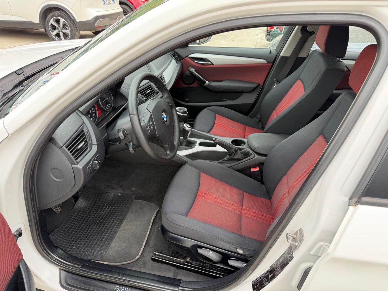 Bmw X1 sDrive18d Attiva 143CV