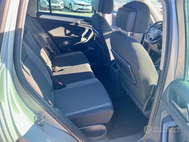 VOLKSWAGEN Tiguan 2.0 TDI SCR DSG Business BlueM