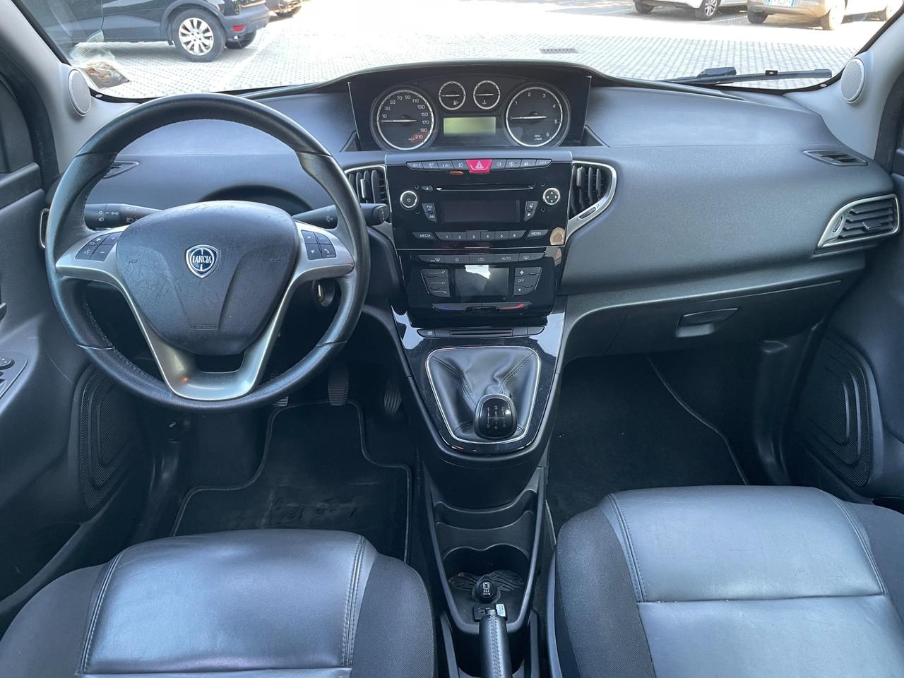 Lancia Ypsilon 1.3 MJT 16V 95 CV 5 porte S&S Platinum