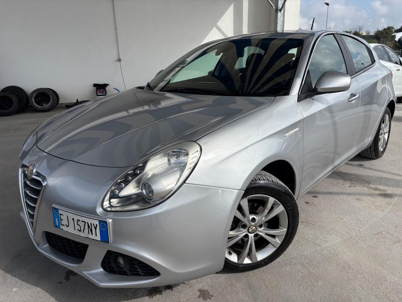 Alfa Romeo Giulietta 1.6 JTDm-2 105 CV Distinctive
