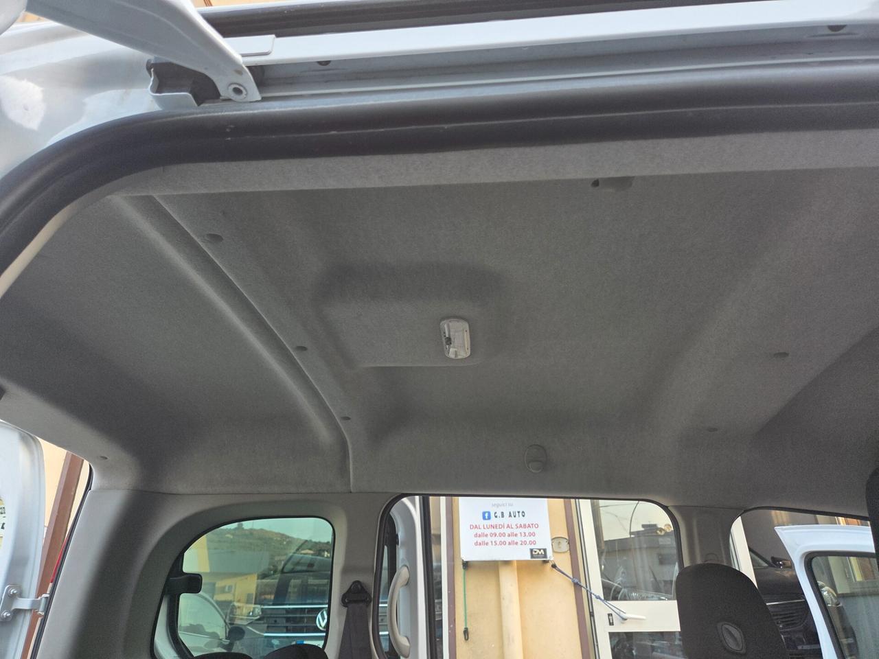 RENAULT KANGOO 1.5 DCI 95 CV ANNO 2021 5 POSTI N1 KM CERTIFICATI