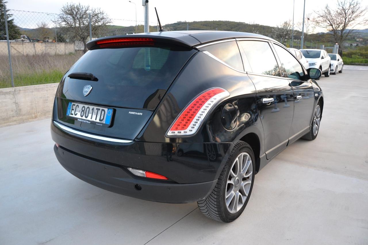 Lancia Delta 1.6 MJT DPF Oro