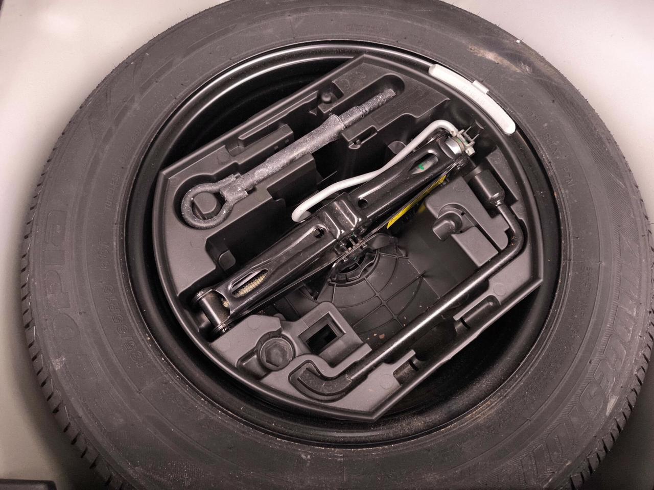 Peugeot 208 1.2 puretech Active s&s 82cv 5p neopatentat