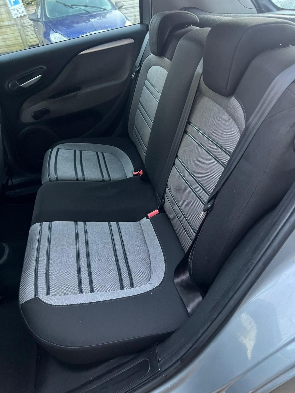 Fiat Punto Evo 1.4 5 porte gpl valido fino al 2030